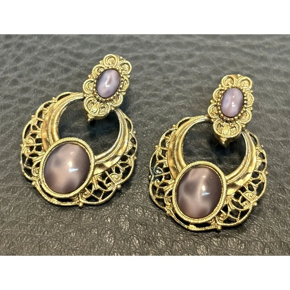 1928 Vintage 80s 90s DOOR KNOCKER Purple Marbled Cabochons Filigree EARRINGS